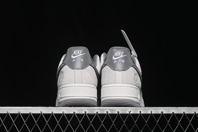 All categories Nk Air Force 1 Air Force series Nk Air Force 1 Low Air Force low-top Nike Air Force 1'07 Low joint model Air Force 1 low-top casual sneakers WY0655-102